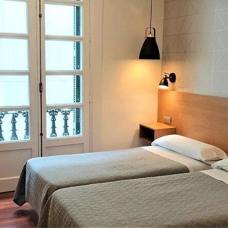 Roquefer Bilbao Central Rooms Buitenkant foto