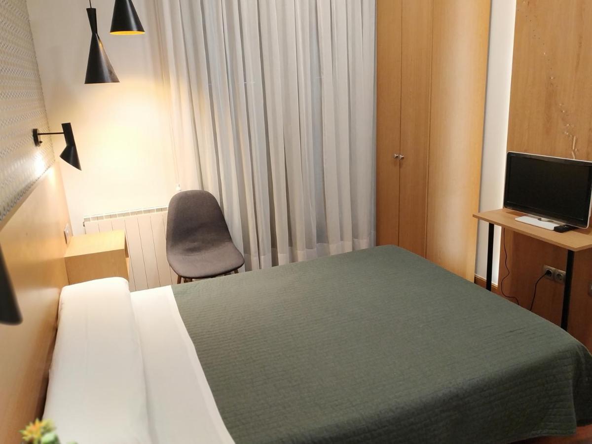 Roquefer Bilbao Central Rooms Buitenkant foto