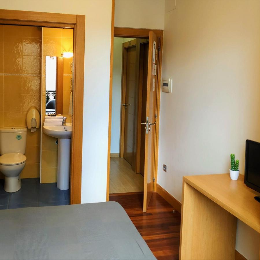 Roquefer Bilbao Central Rooms Buitenkant foto